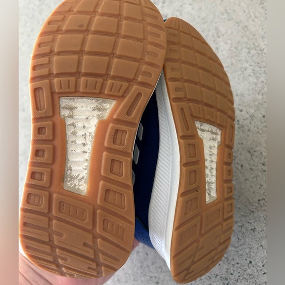 Adidas Kids Navy and White Sneakers. Size:10K - Picture 5 of 11